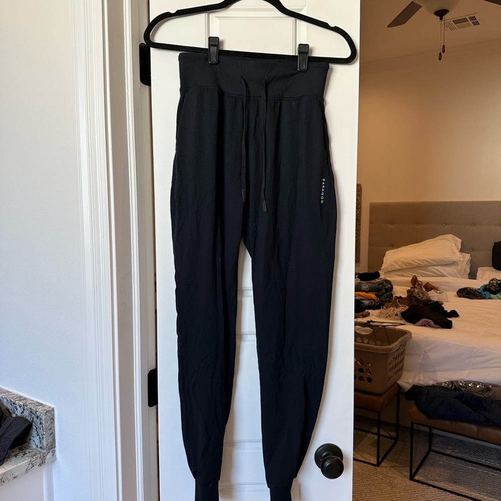 Paragon black joggers size small